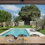 Modern Melon With Outdoor Pool In Porec Vila