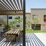 Villa Modern Melon With Outdoor Pool In Porec