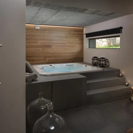 Modern Melon With Outdoor Pool In Porec * Kirmenjak