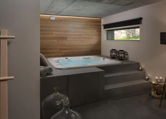 Modern Melon With Outdoor Pool In Porec * Kirmenjak